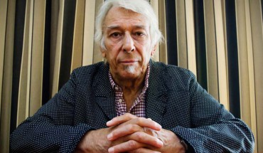 John Cale findet Inspiration beim Lesen