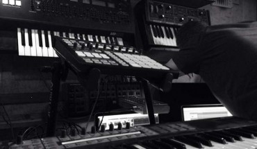 Free_Download_Akra