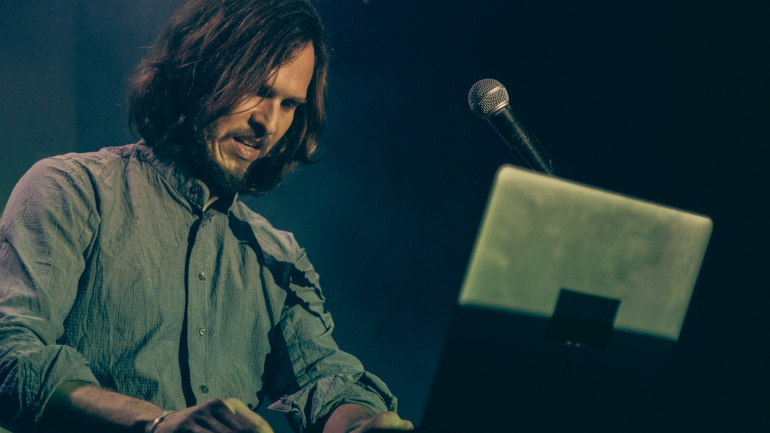 Pantha-Du-Prince-@-OAF-6-12-14-91-770x433