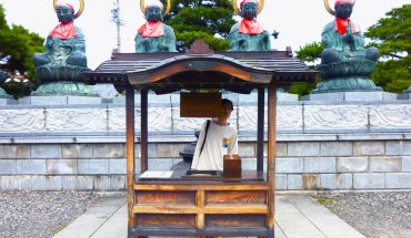 Jun-Kamoda-Press-Shot
